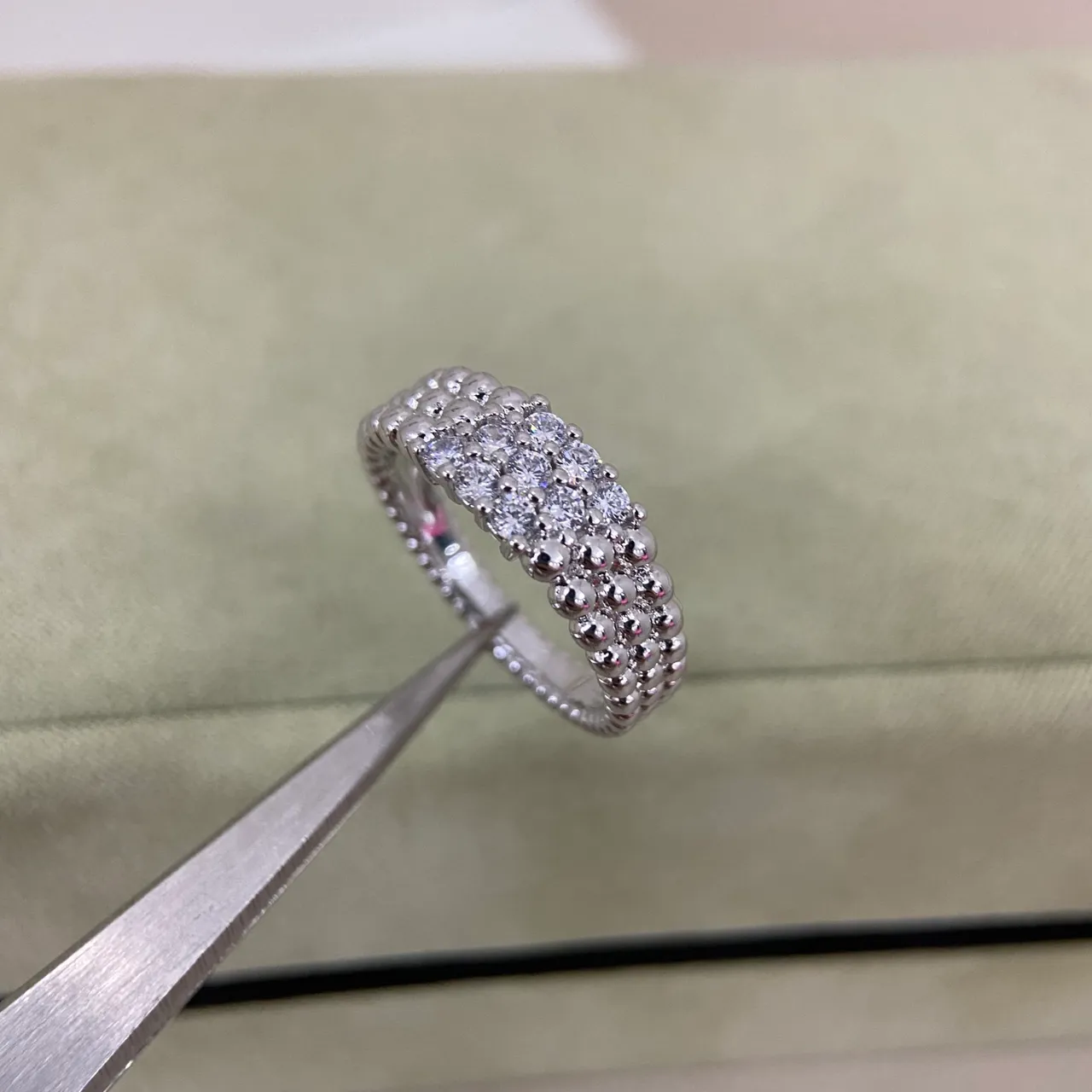 Van Cleef & Arpels Beaded Granulation Pavé Gemstone Stacking Rings 5