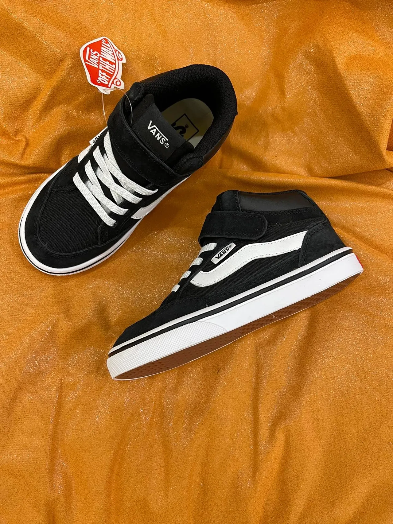Vans Sk8-Hi Kids Black and White Skateboard Shoes 23