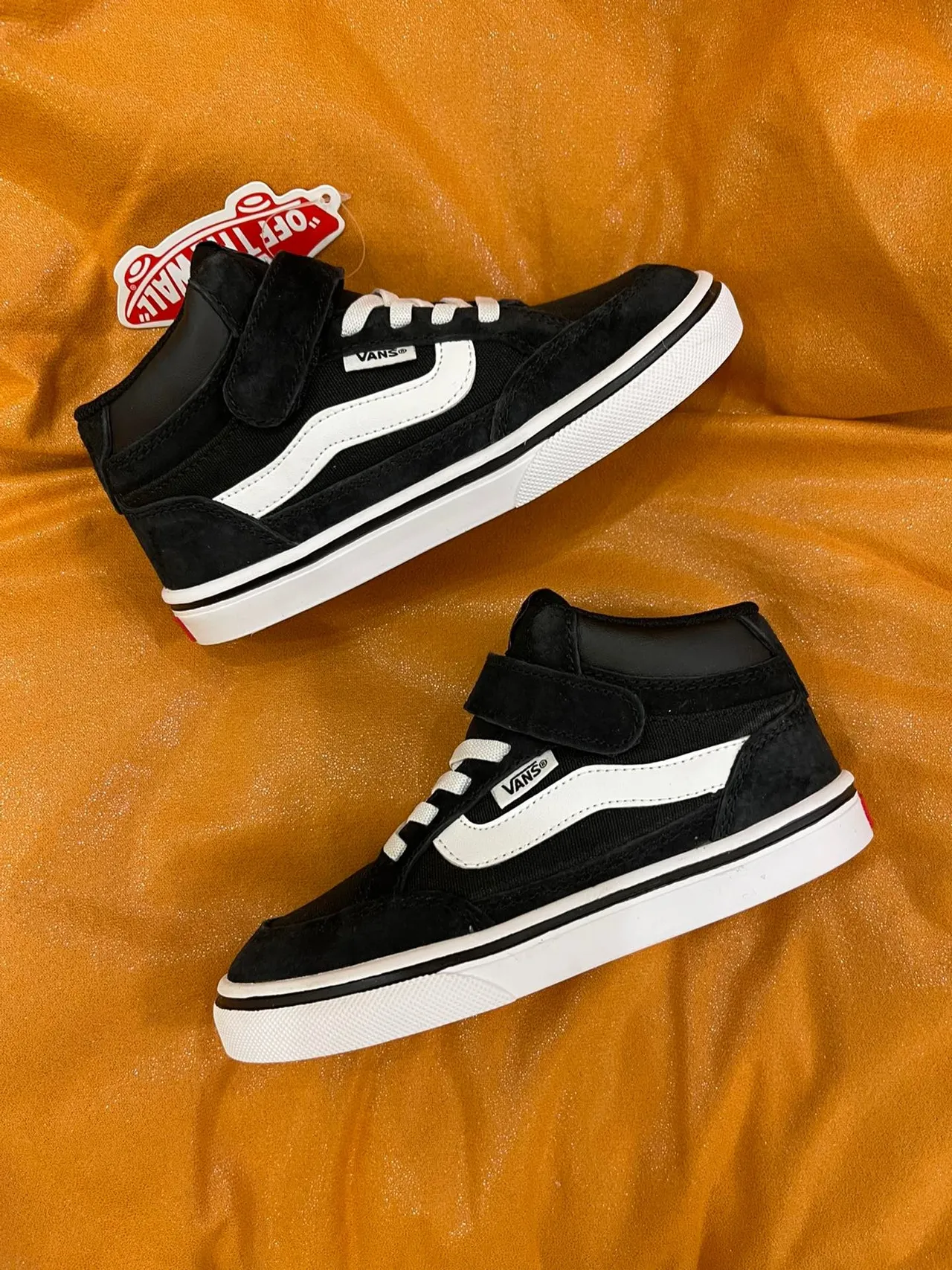 Vans Sk8-Hi Kids Black and White Skateboard Shoes 24