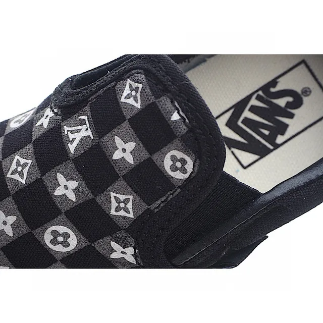 Vans Slip-On Navy Checkerboard Daisy Patchwork Canvas Shoes 9