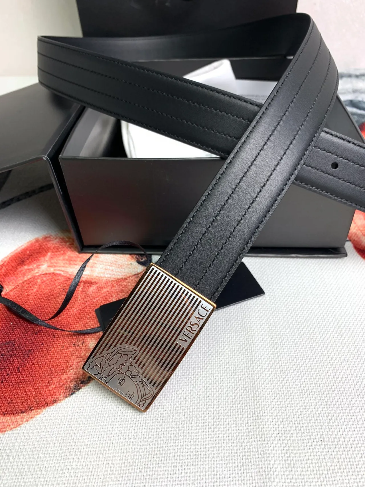 Versace Chain Reaction Black Gold Smooth Rectangular Buckle Leather Belt 9