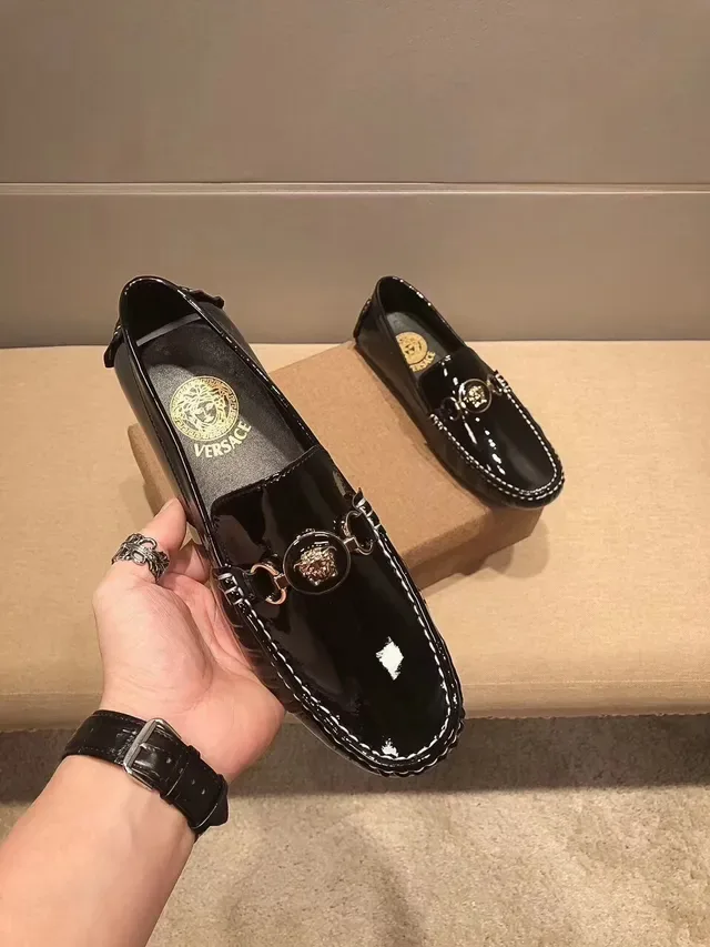 Versace Chain Reaction Noir Brillant Medusa Horsebit Mocassins 4
