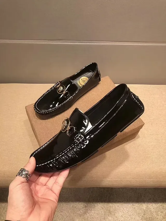 Versace Chain Reaction Noir Brillant Medusa Horsebit Mocassins 6