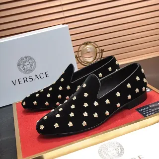 Versace Medusa Stud Noir et Or Velours Supérieur Clous de Tête Loafer