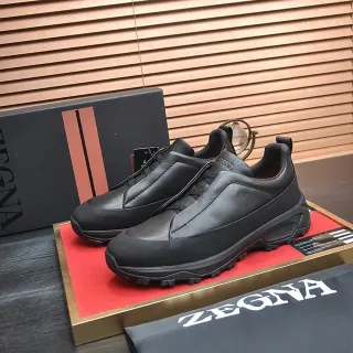 Zegna কালো স্লিপ-অন নির্মাণ লোচনশীল পাশের প্যানেল লাইফস্টাইল স্নিকার
