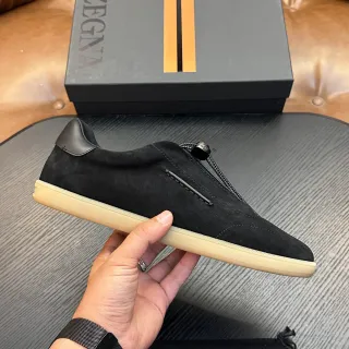 Zegna 黑色麂皮拉链一脚蹬休闲鞋