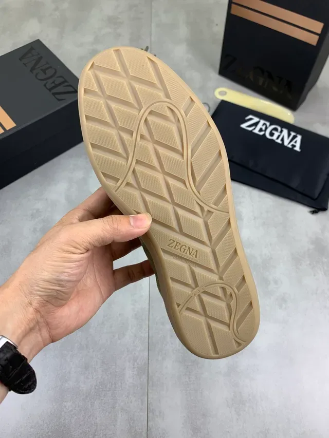 Zegna Tênis Lifestyle de Camurça Verde Oliva Baixo 2