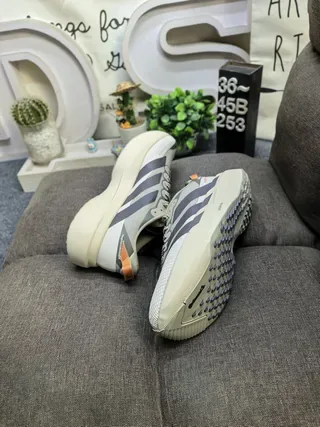 Adidas Adizero Evo SL ATR Sneakers Lifestyle Gris Clair 6