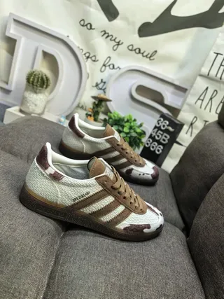Adidas Beige Brown Textured Off-White Knit Upper Suede Three Stripes Lifestyle Sneakers 9