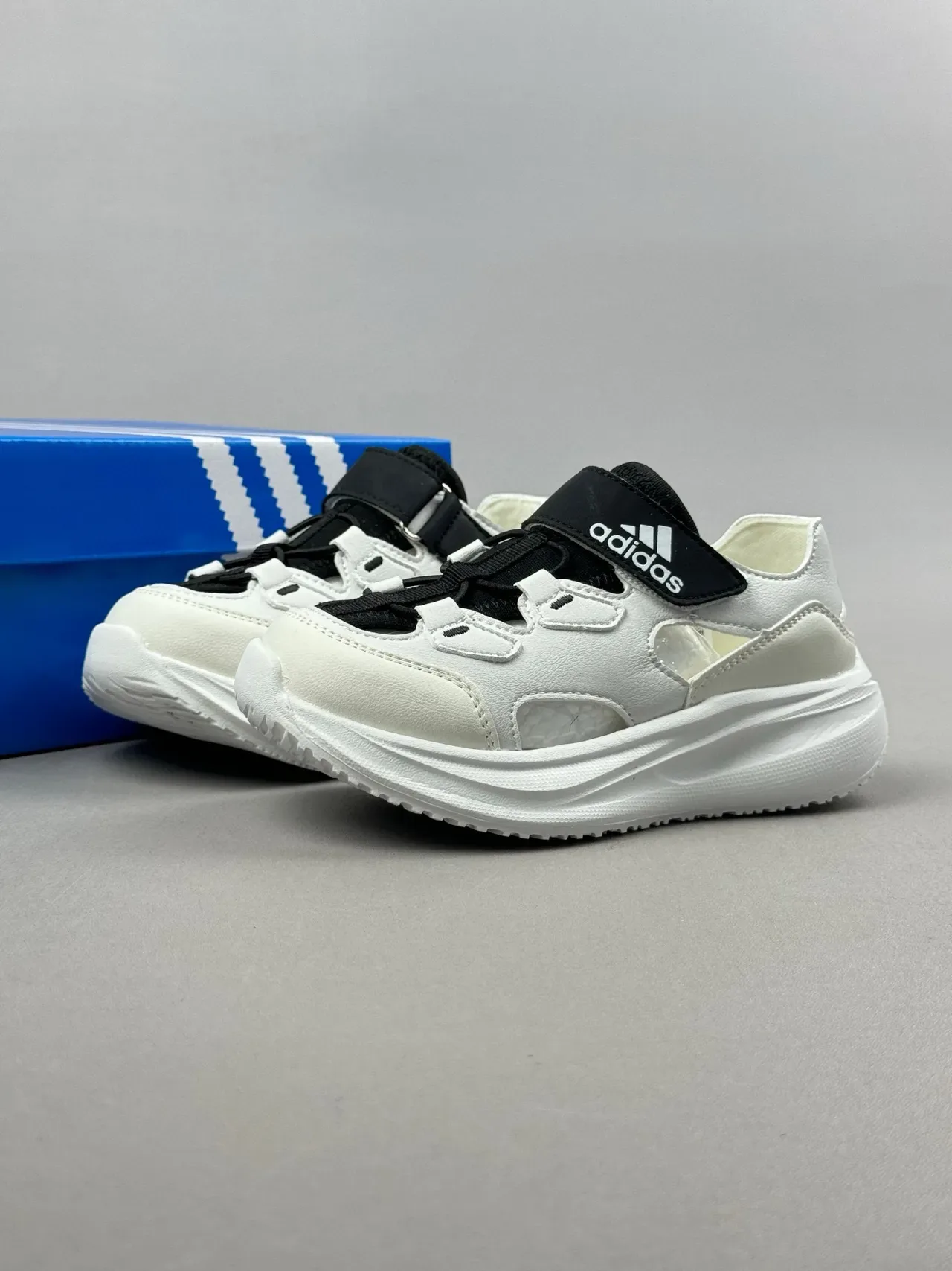 Adidas Beige Pink Thick Platform Sole Dual Strap Closure Sneakers 11