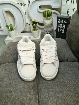 Adidas Beige White Low-Top Suede-Like Upper Lifestyle Sneakers 10
