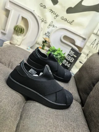Adidas Black Slip-On Elastic Strap Lifestyle Sneakers 9