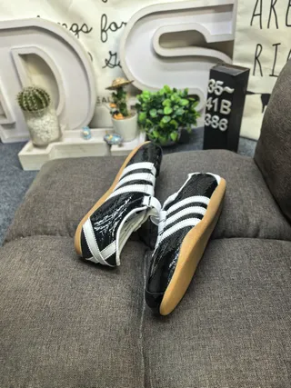 Adidas Black White Laceless Strap Closure Patent Upper Lifestyle Sneakers 6