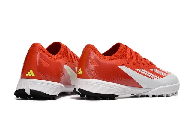 Adidas Chaussures de Football Bleu et Rose Low-Cut Upper Synthétique Clous Coniques Gazon Synthétique 10