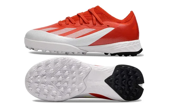 Adidas Chaussures de Football Bleu et Rose Low-Cut Upper Synthétique Clous Coniques Gazon Synthétique 11