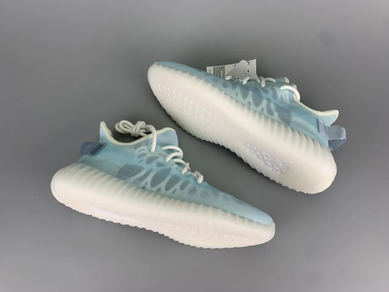 Adidas Blue White Translucent Knit Upper Asymmetrical Lace System Lifestyle Sneakers 10