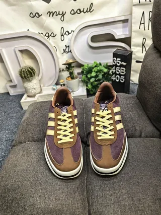 Adidas Burgundy Brown Platform Sole Three-Stripe Side Panel Lifestyle Sneakers 10