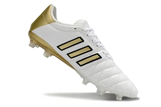 Adidas Copa Blanc et Or Cuir Matelassé Upper Trois Rayures Surface Firme Chaussures de Football 2