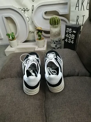 Adidas Gazelle Black and White Platform Lifestyle Sneakers 8