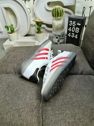 Adidas Gazelle White Red Black Hello Kitty Lifestyle Sneakers 6