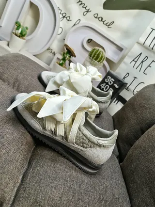 Adidas Gray Beige Laceless Design Oversized Cream Bow Straps Lifestyle Sneakers 7
