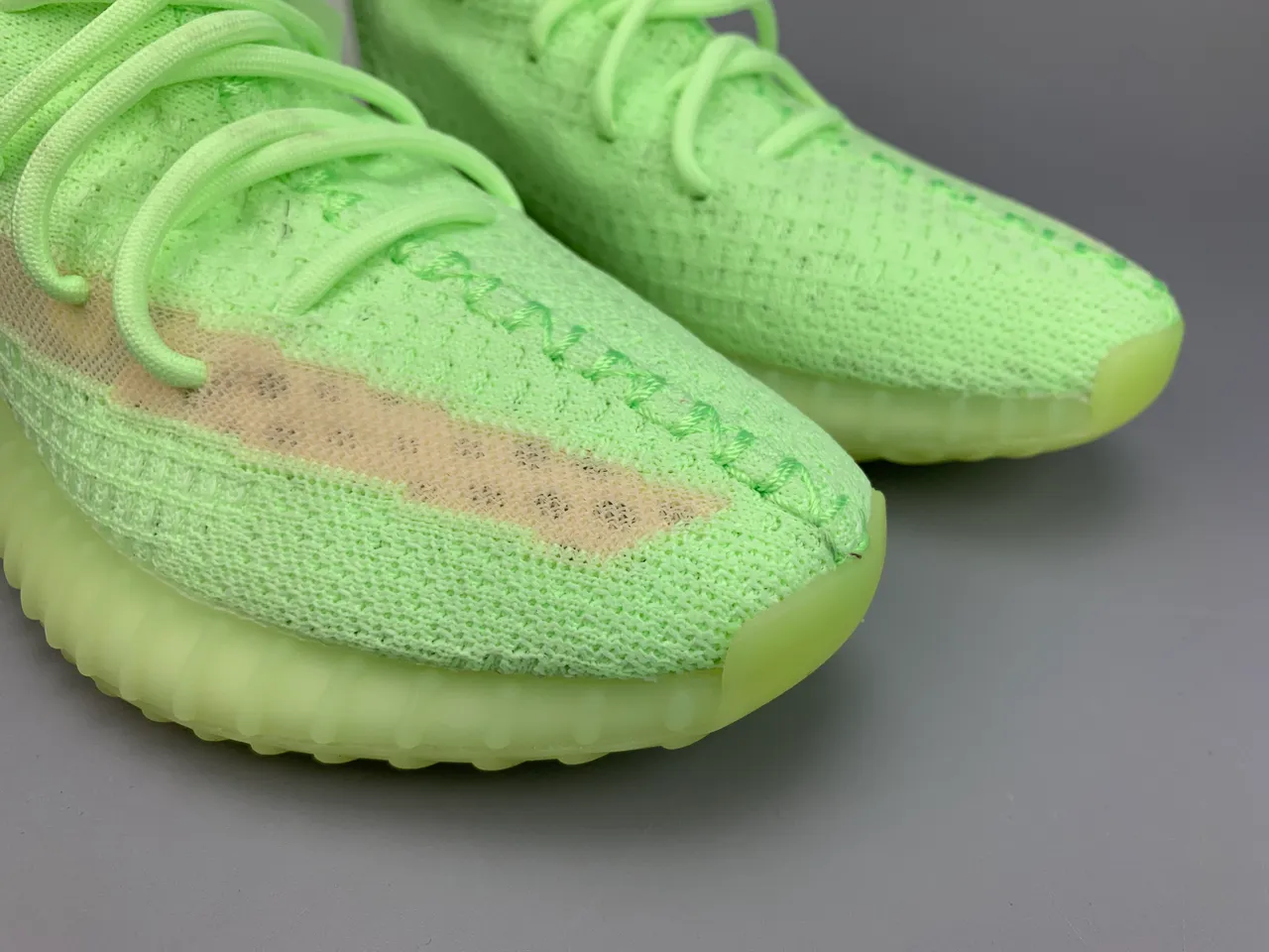 Adidas Green Beige Knit Upper Ribbed Translucent Sole Lifestyle Sneakers 9