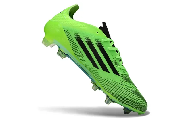 Adidas Vert Noir Néon Synthétique Supérieur Graphique à Trois Rayures Chaussures de Football pour Terrain Firme 2