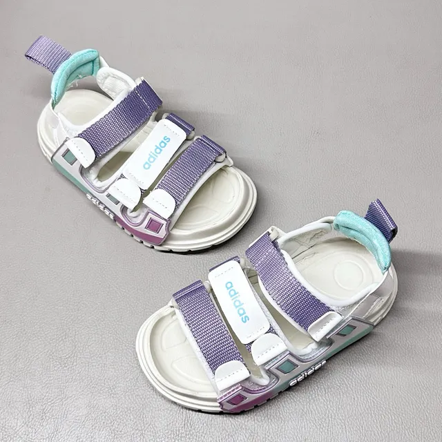 Adidas Enfants Multi-Lanières Bloc de Couleur Sandales Casual 10