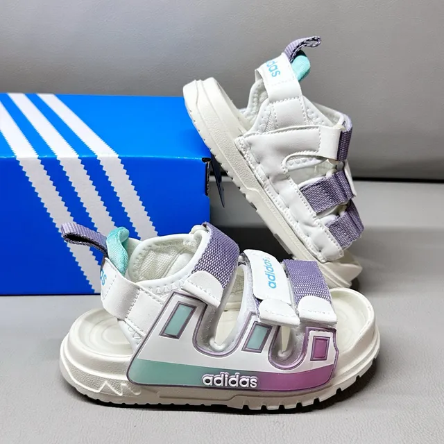 Adidas Enfants Multi-Lanières Bloc de Couleur Sandales Casual 14