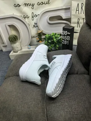 Adidas Navy White Slip-On Mesh Upper Lifestyle Sneakers 16