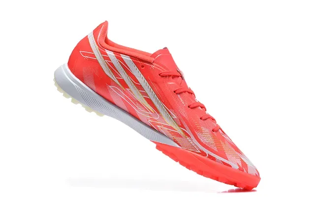 Adidas Chaussures de football orange blanc low-cut upper synthétique crampons coniques moulés gazon artificiel 3