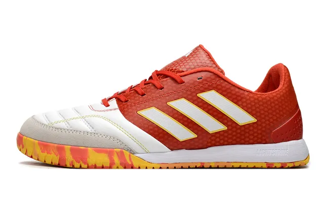 Adidas Chaussures de football indoor orange blanc low-top avec empeigne mesh texturé 3