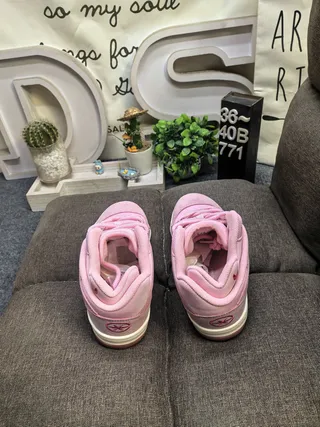 Adidas Pink White Low-Top Padded Collar Lifestyle Sneakers 8