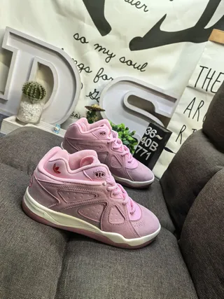 Adidas Pink White Low-Top Padded Collar Lifestyle Sneakers 9