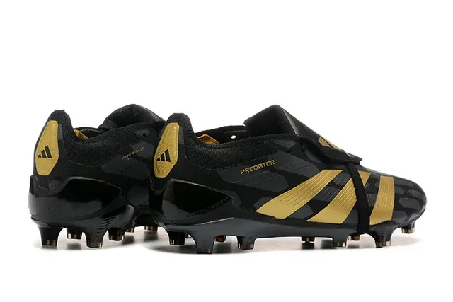 Adidas Predator Noir et Or Upper Synthétique Trois Rayures Firm-Ground Chaussures de Football 2