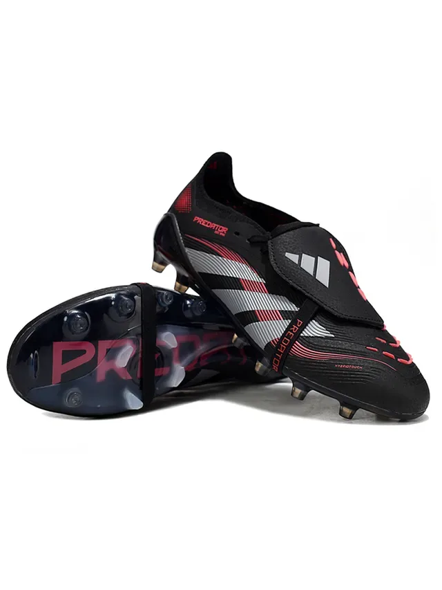 Adidas Predator Chaussures de football noir rouge bottine basse panneau latéral trois rayures herbe artificielle 4