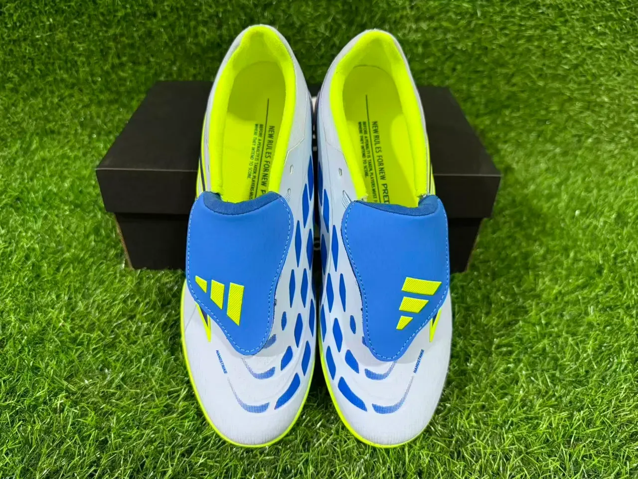 Adidas Predator Blue Green Low-Cut Laceless Strap Closure Turf Soccer Shoes 14