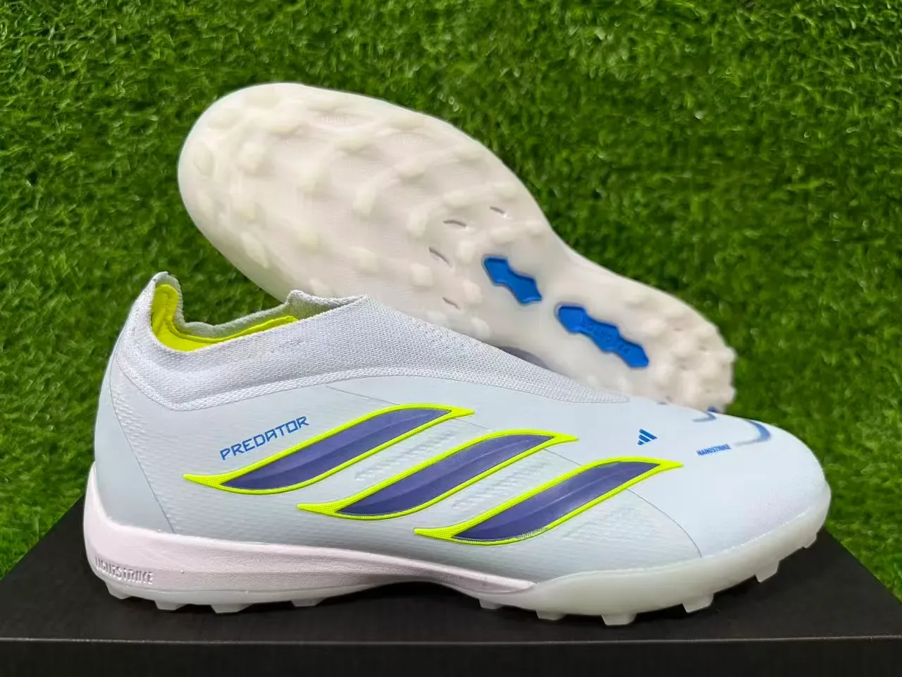 Adidas Predator Blue Navy Laceless Sock-Fit Upper Molded Rubber Outsole Turf Soccer Shoes 10