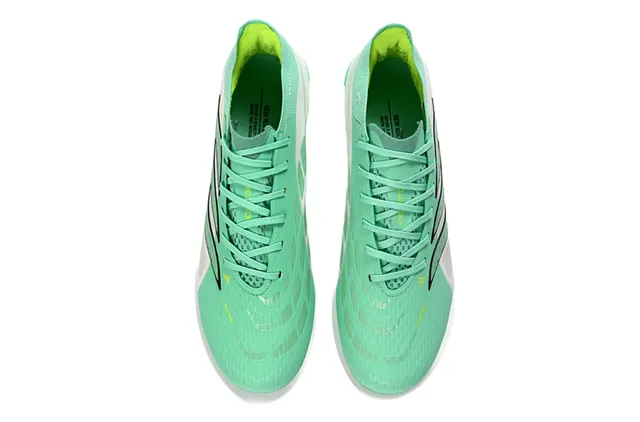 Adidas Predator Green White Low-Cut Lace-Up Boot Textured Forefoot Cage Firm-Ground Soccer Shoes 11