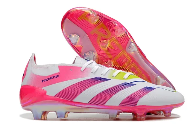 Adidas Predator Chaussures de football rose multicolore iridescent upper design overlay trois bandes terrain ferme 1
