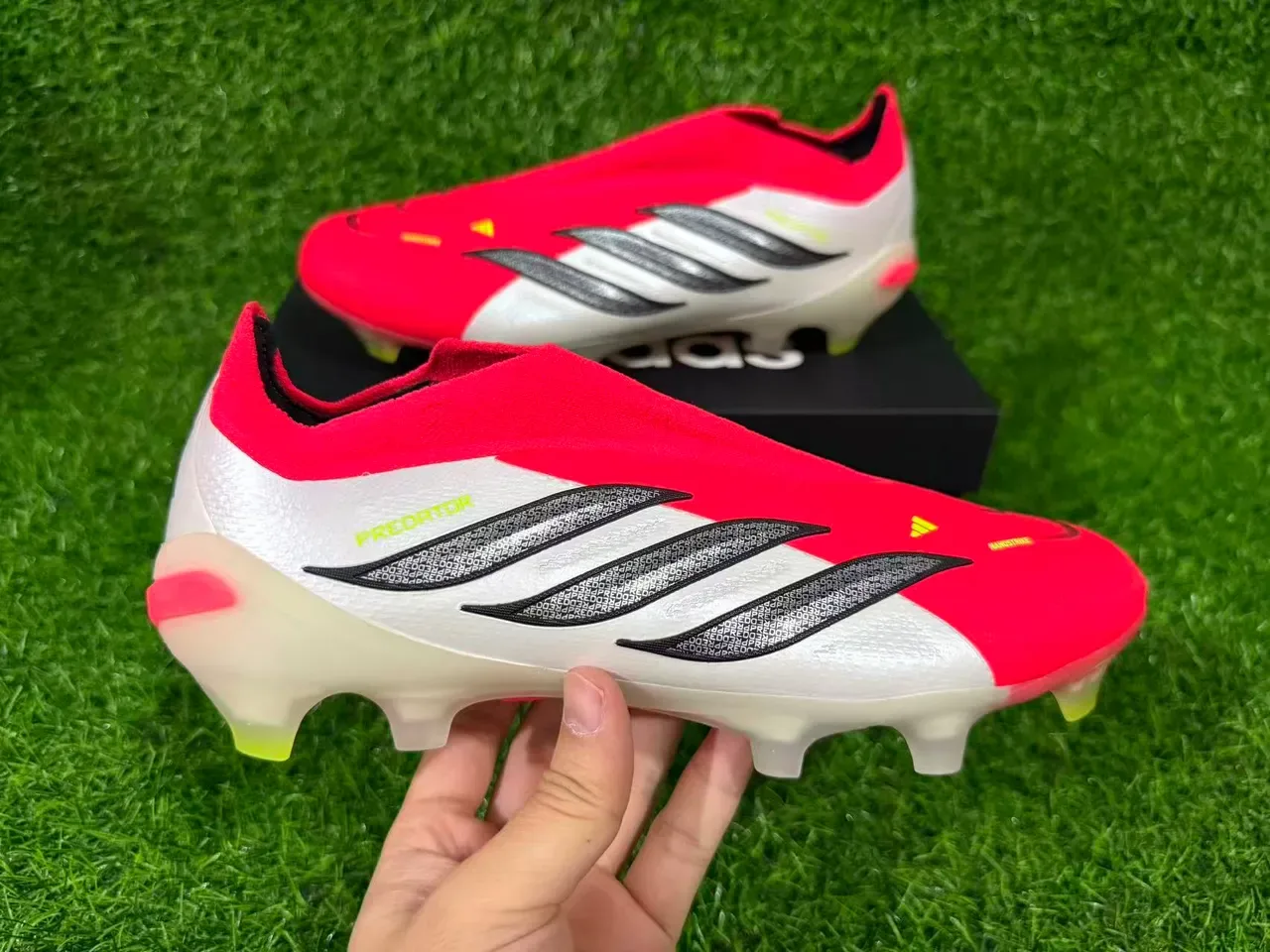 Adidas Predator Rouge Blanc Noir Firm-Ground Chaussures de football 3