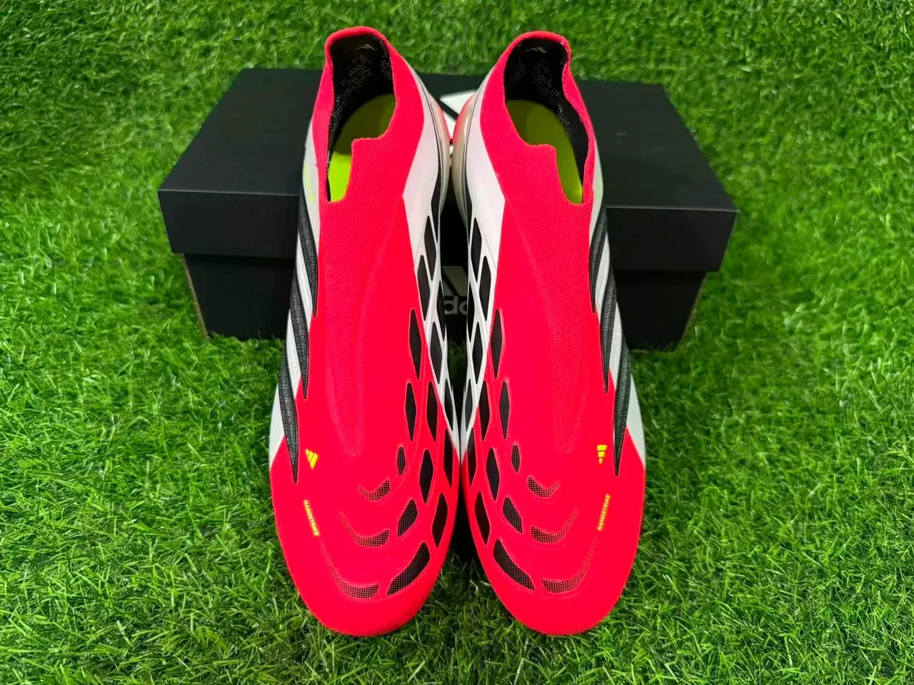 Adidas Predator Rouge Blanc Noir Firm-Ground Chaussures de football 6