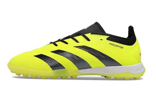 Adidas Predator Amarelo Preto tênis de futebol low-cut com cadarços texturizados com overlay de três faixas para turf 7