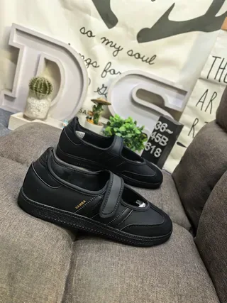 Adidas Samba Black Laceless Strap Lifestyle Sneakers 9