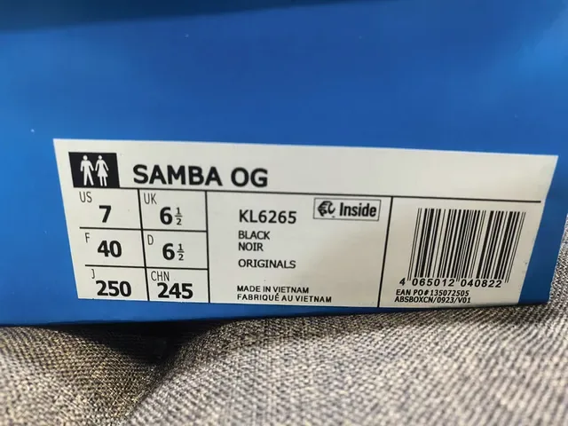 Adidas Samba Brown and White Lifestyle Sneakers 2