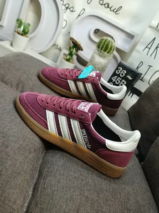 Adidas Samba Tênis Lifestyle Borgonha de Veludo Cotelê 7