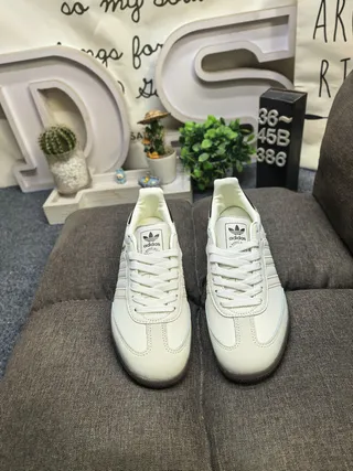 Adidas Samba Off-White & Black 生活休闲鞋 10