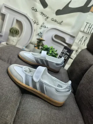 Adidas Samba Off-White and Black Lifestyle Sneakers 7