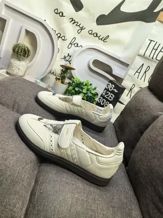 Adidas Samba OG Cream Lifestyle Sneakers 7
