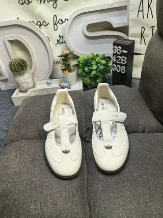 Adidas Samba OG Cream Lifestyle Sneakers 10
